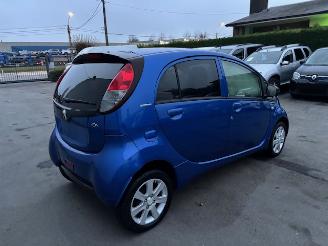 Damaged car Peugeot iOn  2018/7