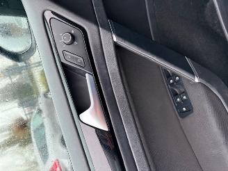 Volkswagen Golf  picture 13