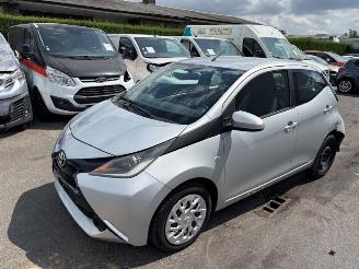 Unfallwagen Toyota Aygo  2015/6