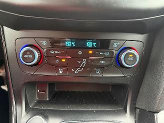 Ford Focus Wagon 1.0 Titanium picture 15