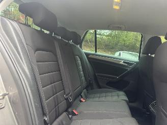 Volkswagen Golf 1.6 TDI Edition Bluetmotion! Rijdbaar NAP picture 15