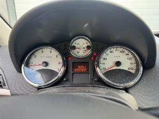 Peugeot 207 1.4 VTi XS Clima CruiseControl GEEN SCHADE! picture 23