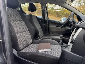 Peugeot 207 1.4 VTi XS Clima CruiseControl GEEN SCHADE! picture 16