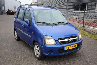 krockskadad bil auto Opel Agila Mexx 1.2 2004 150.000 km 2004/1