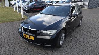  BMW 3-serie 318i Touring nette goed rijdende auto met weinig schade! 2008/1