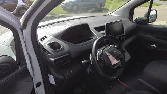 Peugeot Partner 1.5 blue hdi 130 automaat! eat8 100.000 km! picture 9
