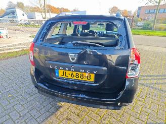 Dacia Logan MCV 0.9 TCe S&S Lauréate 2016 mooie nette auto picture 7
