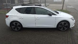 Seat Leon Leon 1.8 TSI FR BNSL Leer Pano 118280 ! Mooie auto! picture 8