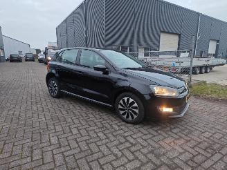 Avarii autoturisme Volkswagen Polo 1.4 tdi luxe uitvoering weinig schade 2015/1