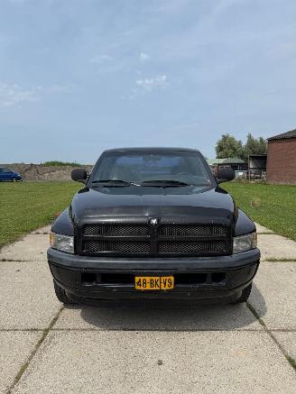 krockskadad bil auto Dodge Ram Pick Up  1999/1