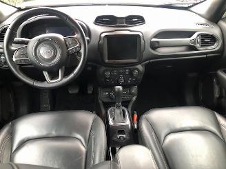 Jeep Renegade 4xe 240 Plug-in Hybrid Electric S picture 11
