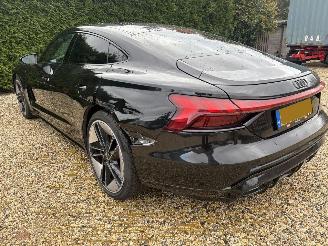 Damaged car Audi E-tron GT ZERO 1-100 Competition 93 kWh 500 PK 2021/6