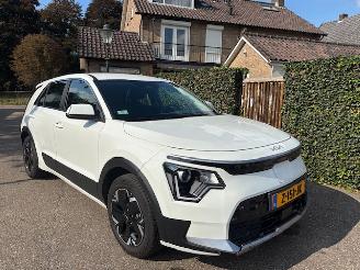 damaged passenger cars Kia Niro 65 kwh sport edition 2024 9479 km 2024/8