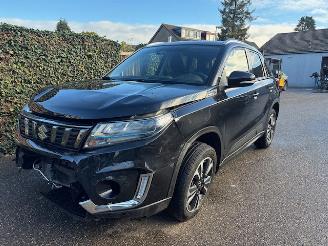 damaged passenger cars Suzuki Vitara 1.4T HYBRIDE SPORT AUTOMAAT PANORAMA 2021/5