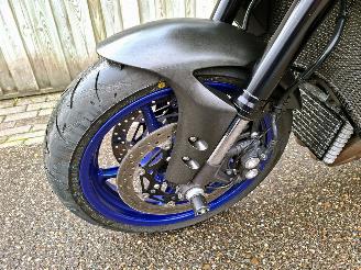 Yamaha MT-10 ABS Quick Shifter picture 11