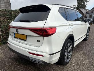 uszkodzony samochody osobowe Seat Tarraco FR 1.4 TSI e-Hybrid PHEV FR Business AUTOMAAT 225PK 2024/6