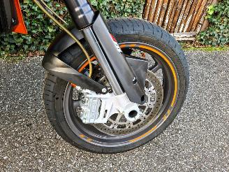 KTM  950 SUPERMOTO picture 4