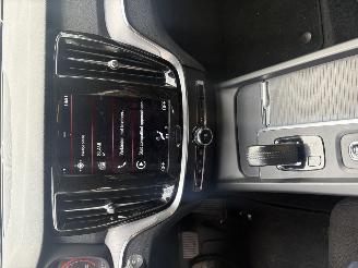 Volvo V-60 2.0 B3 Momentum Advantage AUTOMAAT 174PK picture 13