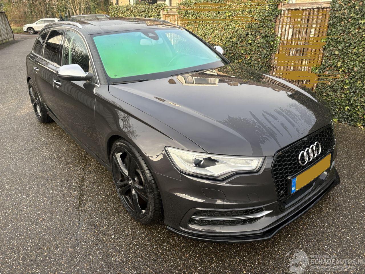 Audi S6 TWINTURBO 4.0 V8 420PK 550NM KOPPEL AUTOMAAT