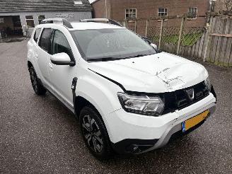 skadebil auto Dacia Duster 1.0 tce PRESTIGE 12-2021 2021/12