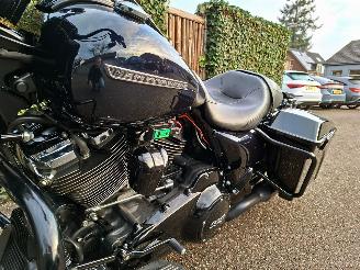 Harley-Davidson Road King 114 FLHRXS Road King Special 5HD Jekill & Hyde picture 14