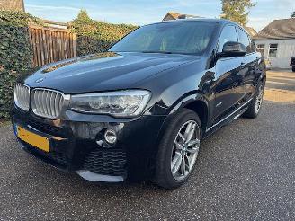 Coche accidentado BMW X4 M 2.8 X-DRIVE EXE M-SPORT 250 PK AUTOMAAT 2017/6