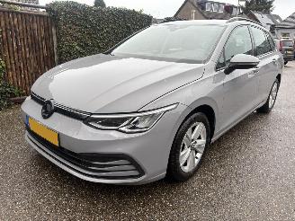 Voiture accidenté Volkswagen Golf 1.0 TSI 110 PK COMFORT LINE 2021/7