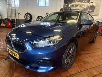 skadebil auto BMW 2-serie GRANCOUPE 136PK 218i AUTOMAAT 2023/6