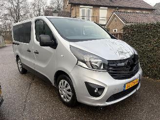 škoda osobní automobily Opel Vivaro 1.6 CDTI BI-TURBO 125 PK 2018 9 PERSOONS 2018/4