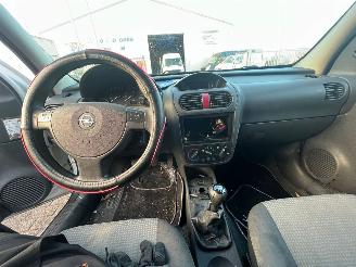 Opel Combo 1.3 CDTI picture 24