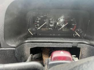 Volkswagen Golf CABR. 66 KW AUT E2 picture 11