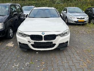 Damaged car BMW 3-serie 320d 2.0 16V Combi/o  Diesel 1.995cc 135kW (184pk) 2015/3