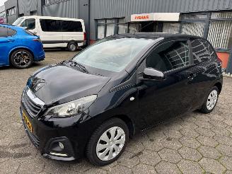 Damaged car Peugeot 108 1.0 e-VTi68 2014/10