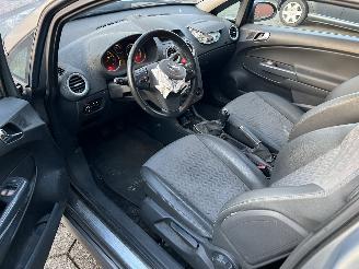 Opel Corsa 1.6 16V OPC LINE picture 5