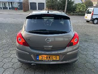Opel Corsa 1.6 16V OPC LINE picture 4
