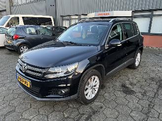 Unfallwagen Volkswagen Tiguan 1.4 TSI BMT 2011/8