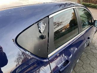 Opel Astra 1.4 Tubo Design Edition picture 16