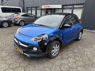 Schadeauto Opel Adam 1.0 Turbo Rocks Blitz 2019/2