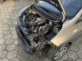 Kia Picanto 1.0 12V picture 10