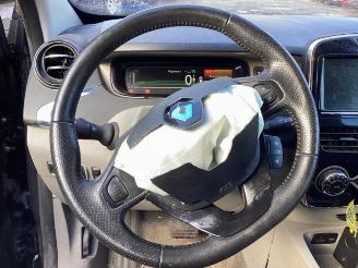 Renault Zoé Zoe (AG), Hatchback 5-drs, 2012 46kW picture 11