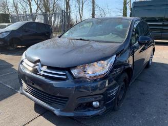 Salvage car Citroën C4 C4 Berline (NC), Hatchback 5-drs, 2009 1.6 e-HDI 2010