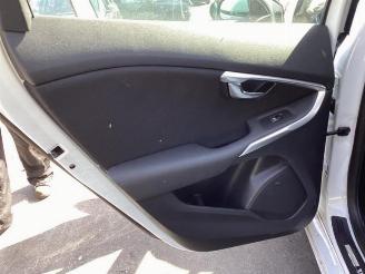 Volvo V-40 V40 (MV), Hatchback 5-drs, 2012 / 2019 2.0 D2 16V picture 27