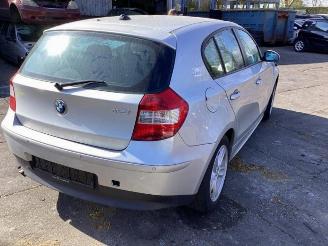 BMW 1-serie 1 serie (E87/87N), Hatchback 5-drs, 2003 / 2012 118i 16V picture 3