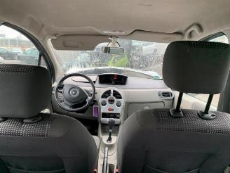 Renault Modus Modus/Grand Modus (JP), MPV, 2004 / 2012 1.6 16V picture 16