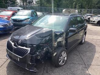 Vrakbiler auto Skoda Fabia Fabia III Combi (NJ5), Combi 5-drs, 2014 / 2022 1.0 TSI 12V 2020/1