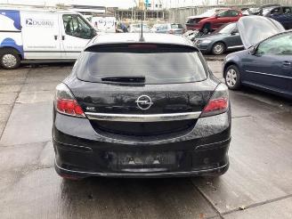 Opel Astra Astra H GTC (L08), Hatchback 3-drs, 2005 / 2011 1.6 16V picture 4