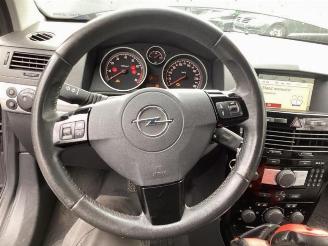 Opel Astra Astra H GTC (L08), Hatchback 3-drs, 2005 / 2011 1.6 16V picture 27