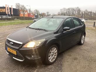 skadebil auto Ford Focus 1.6 TDCi 16V 100 Hatchback  Diesel 1.560cc 74kW (101pk) FWD 2007-11/2007-12  G8DC 2009/11