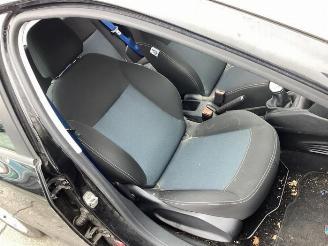 Peugeot 208 208 I (CA/CC/CK/CL), Hatchback, 2012 / 2019 1.0 Vti 12V PureTech picture 14