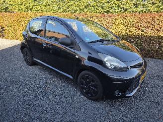 Unfallwagen Toyota Aygo  2013/12